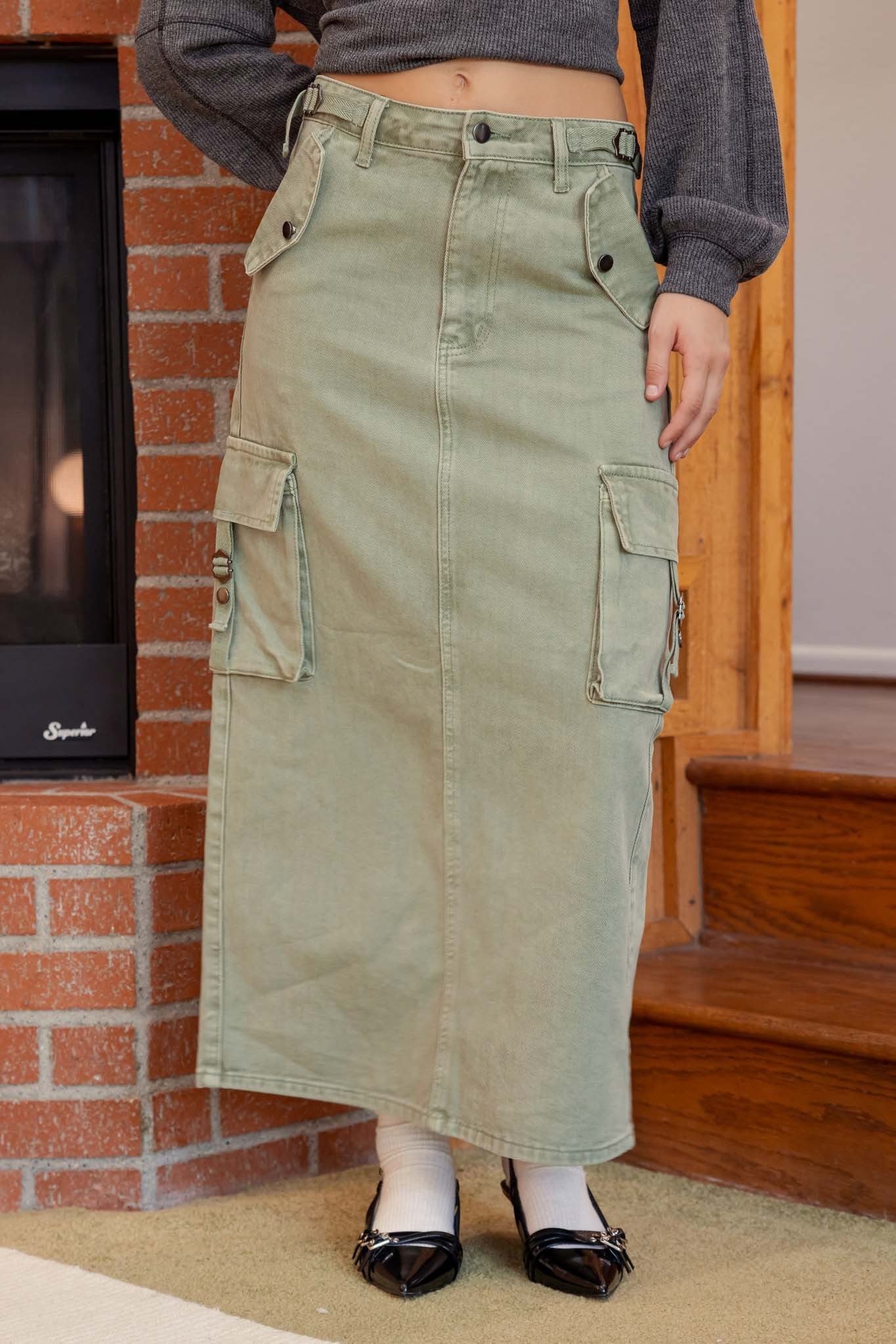 DENIM CARGO SKIRT