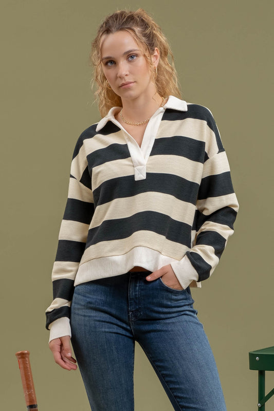 STRIPE COLLARED KNIT TOP