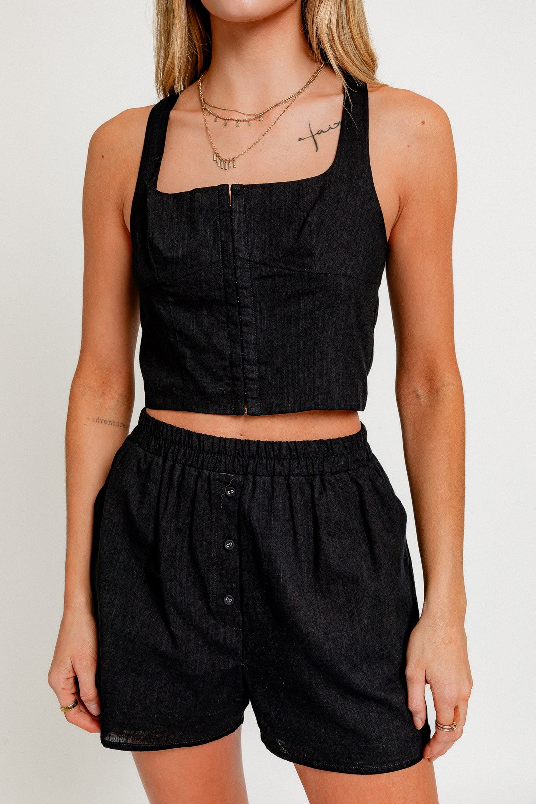 ELASTIC WAIST SHORTS