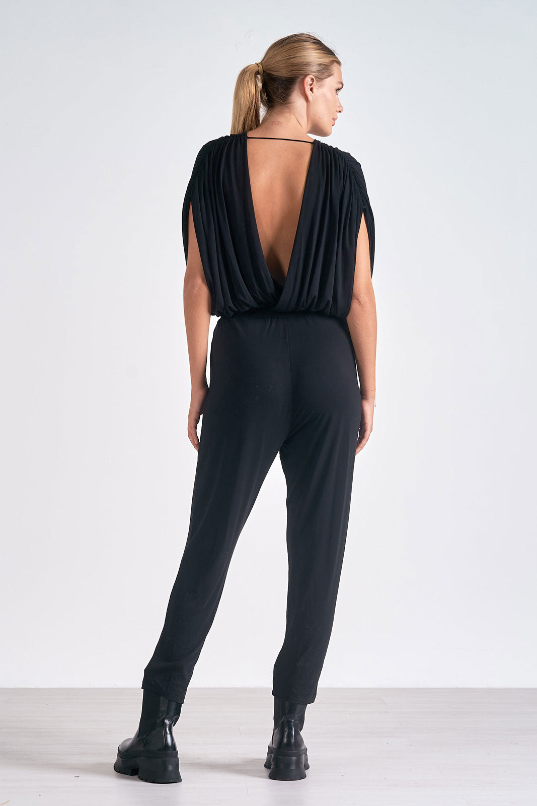 V-NECK JUMPSUIT