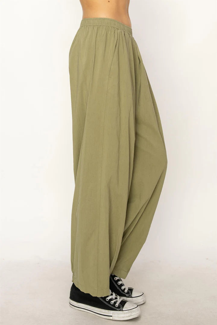 MID RISE WIDE LEG PANTS