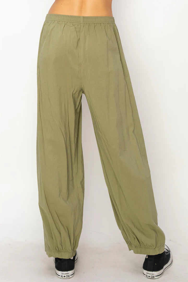 MID RISE WIDE LEG PANTS