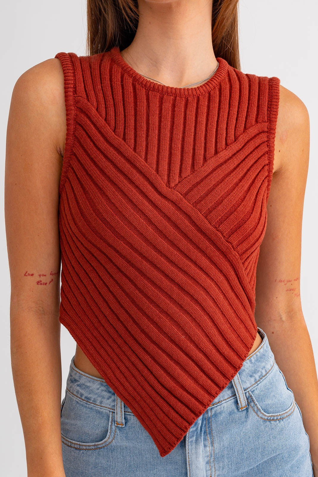 SCARF HEM SWEATER TANK