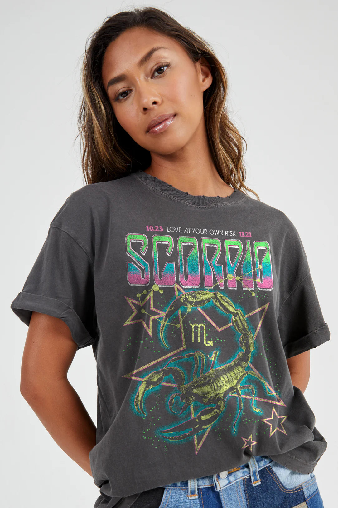 VINTAGE GRAPHIC ZODIAC TEE