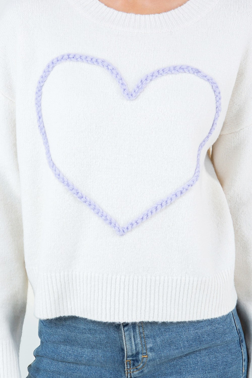 HEART OUTLINE SWEATER