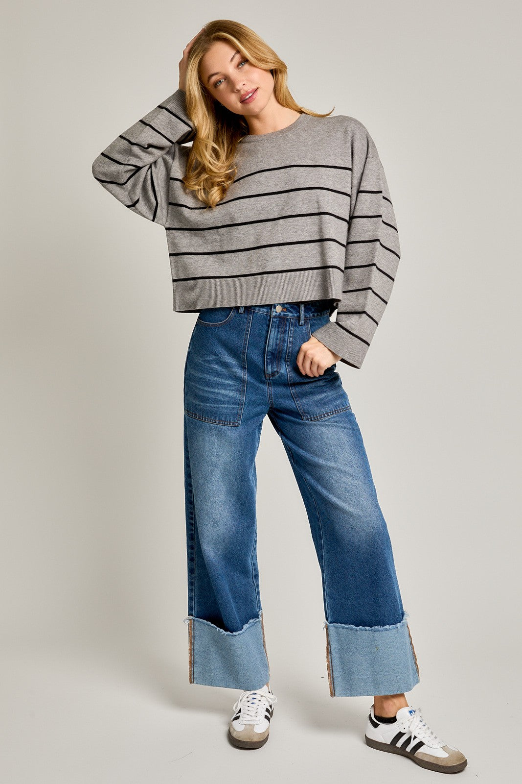 BOXY STRIPED SWEATER