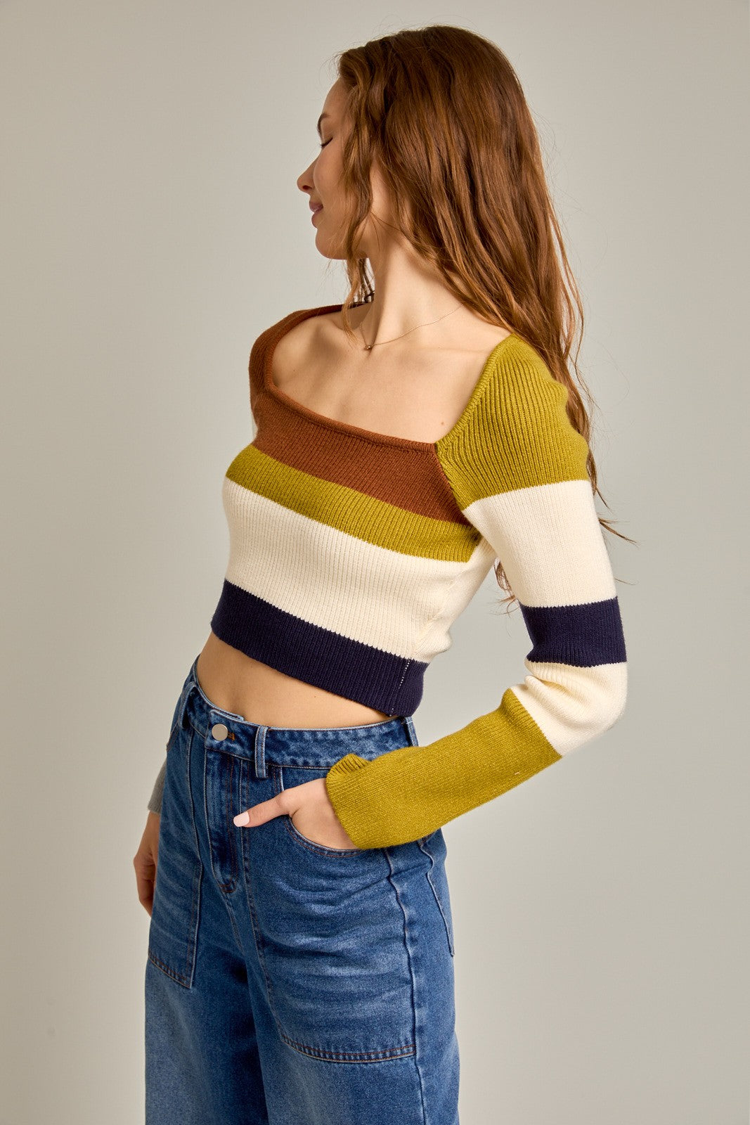 STRIPED KNIT TOP